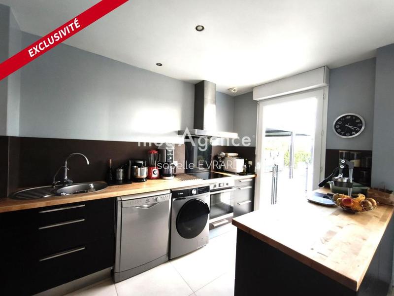 Maison - 138 m² - 7 pièces