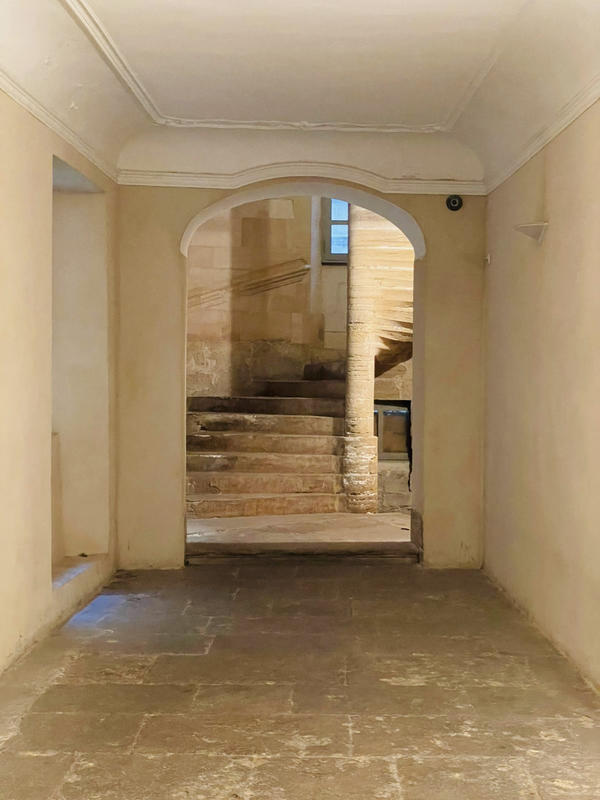 Appartement - 100 m² - 4 pièces