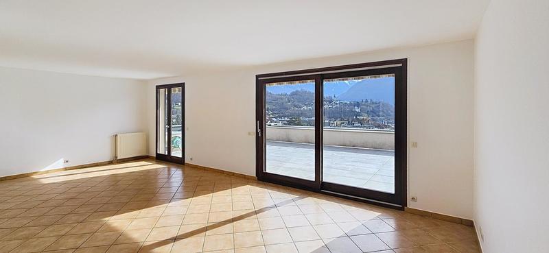 Appartement - 113 m² - 4 pièces