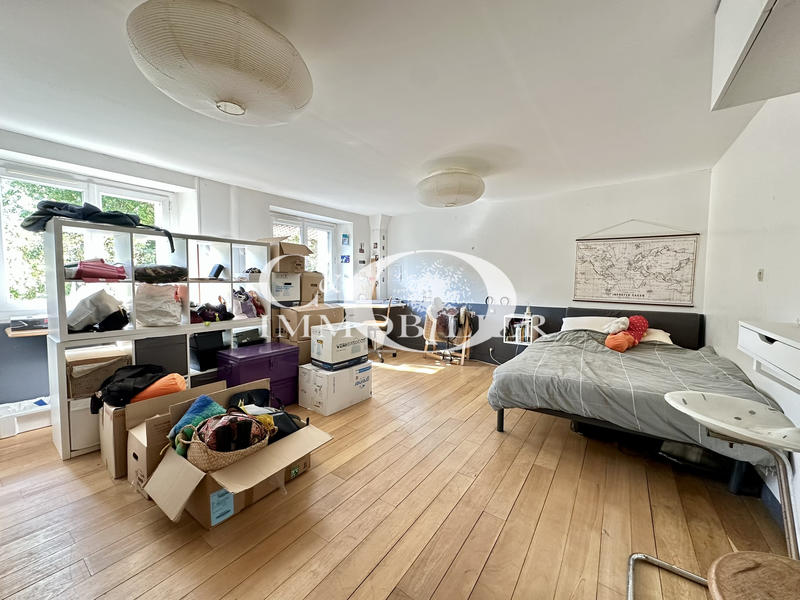 Maison - 151 m² - 5 pièces