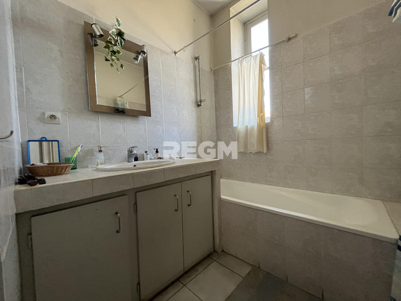 Appartement - 89 m² - 4 pièces