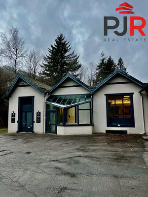 Local d'activités - 2 131 m²