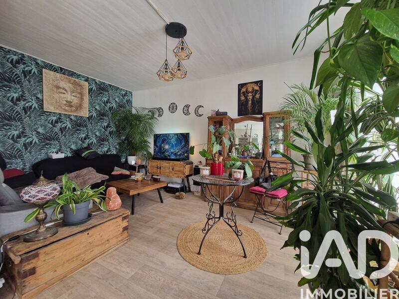 Maison - 90 m² - 5 pièces