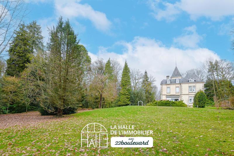 Château - 267 m² - 10 pièces