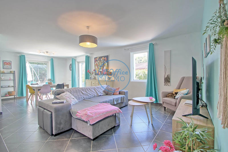 Maison - 102 m² - 5 pièces