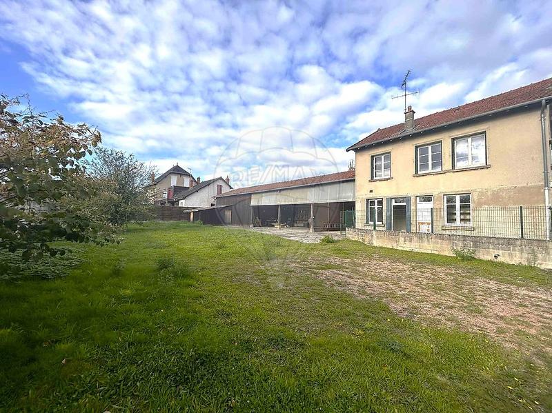 Maison - 80 m² - 4 pièces