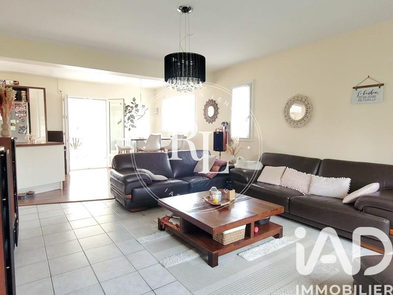 Maison - 140 m² - 6 pièces