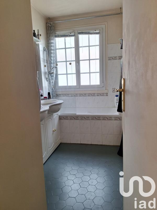 Maison - 122 m² - 7 pièces