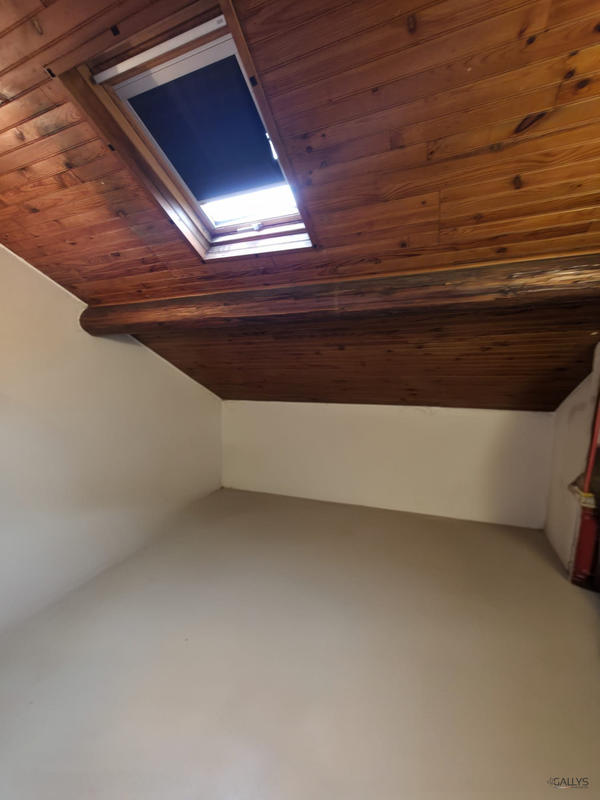 Maison - 102 m² - 4 pièces