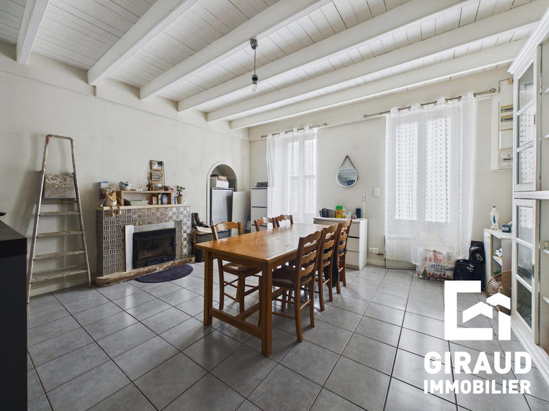 Maison ancienne - 93 m² - 4 pièces