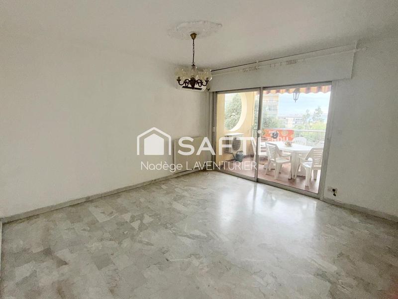 Appartement - 98 m² - 4 pièces