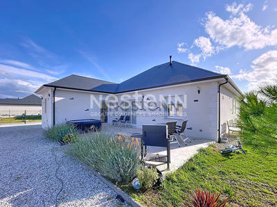 Maison - 120 m² - 4 pièces