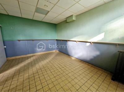 Immeuble - 180 m² - 7 pièces