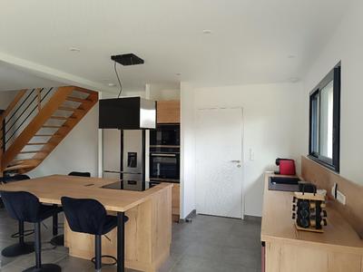 Maison - 108 m² - 6 pièces