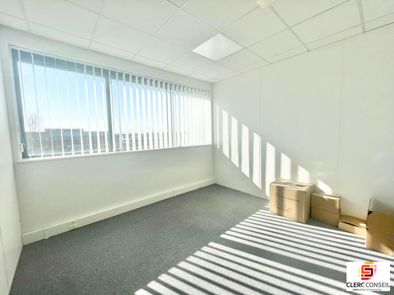 Bureau - 260 m²