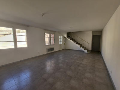 Appartement - 94 m² - 3 pièces