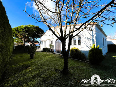 Maison - 105 m² - 4 pièces