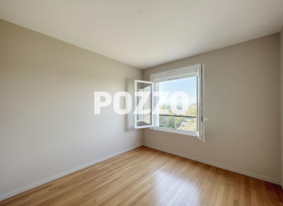 Appartement - 112 m² - 4 pièces