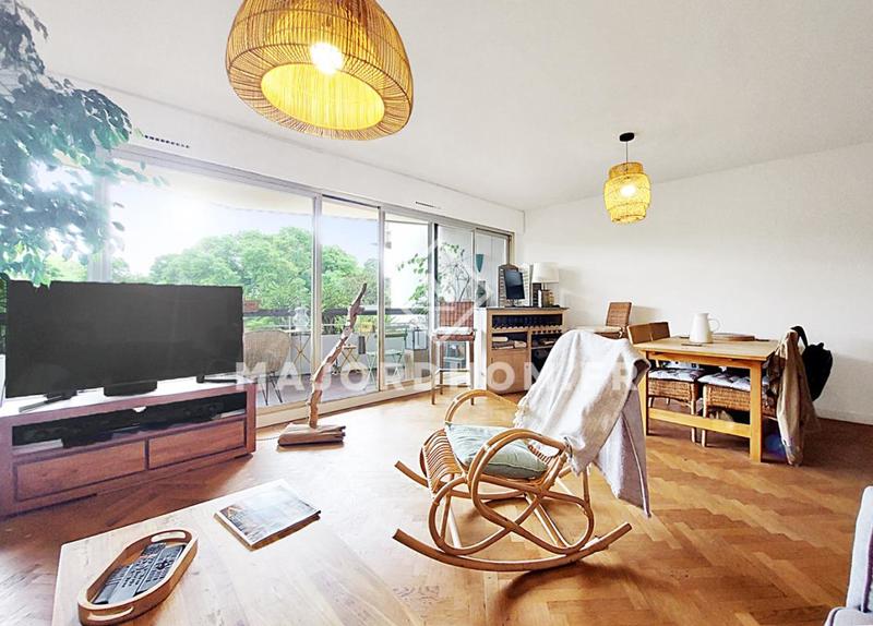 Appartement - 107 m² - 4 pièces