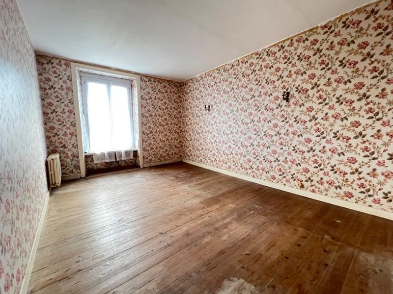 Maison - 284 m² - 10 pièces