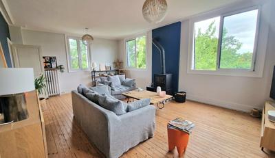 Appartement - 83 m² - 3 pièces