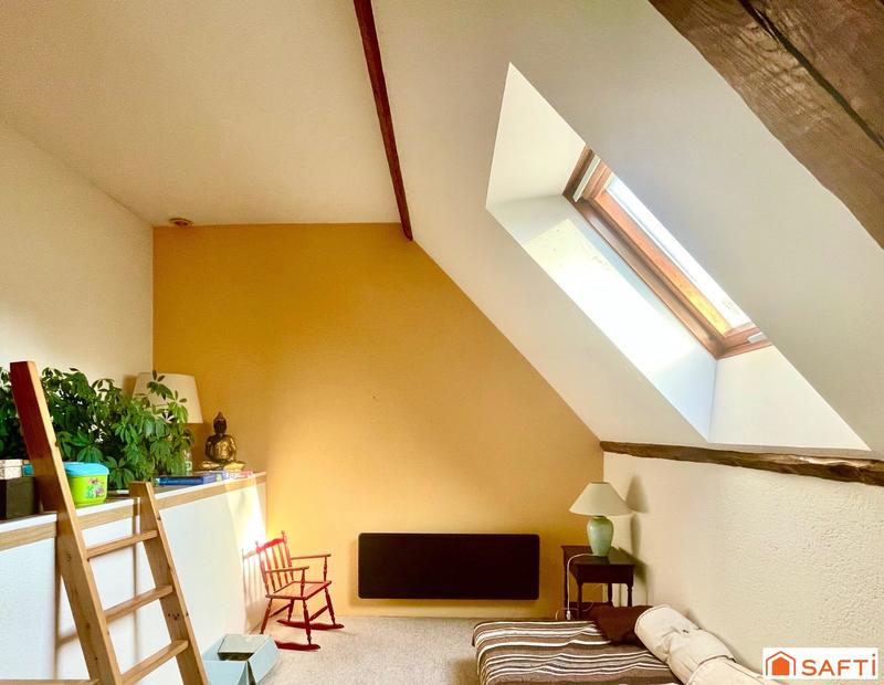 Maison - 204 m² - 8 pièces