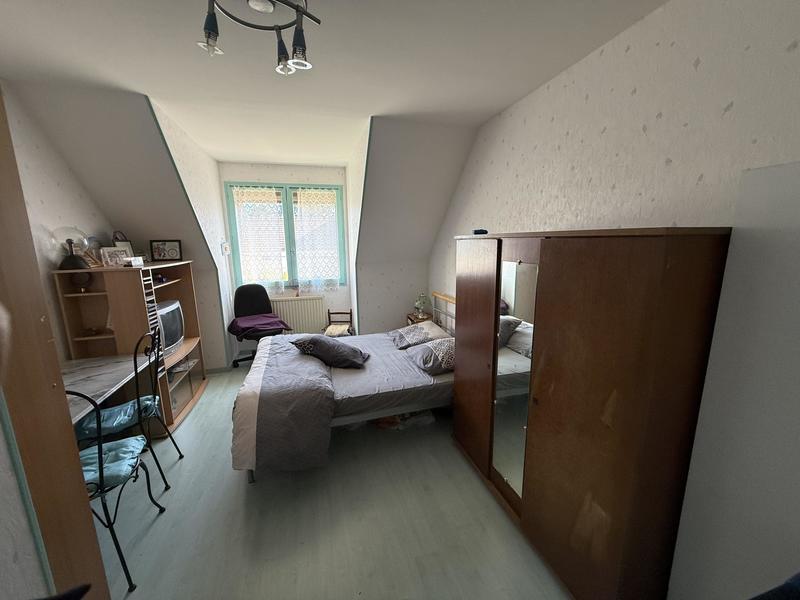 Maison - 182 m² - 7 pièces