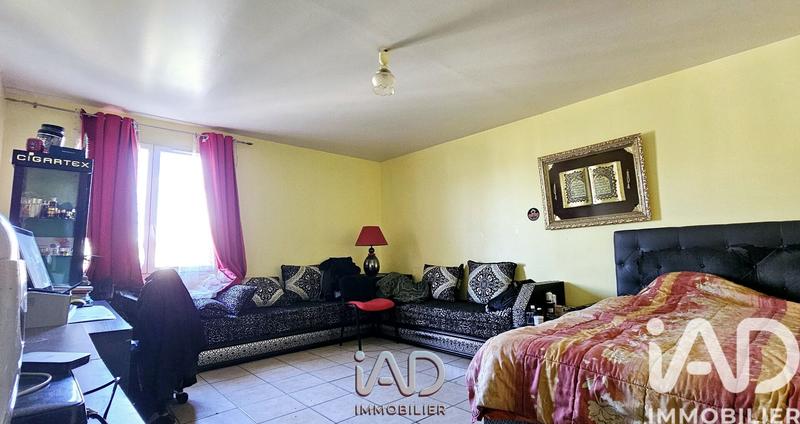 Maison - 167 m² - 9 pièces