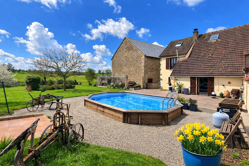 Maison - 101 m² - 7 pièces