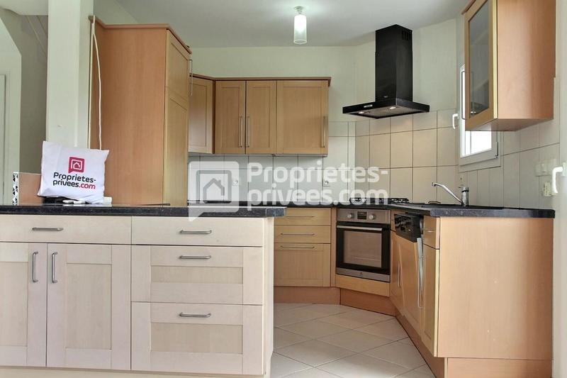 Maison - 147 m² - 8 pièces