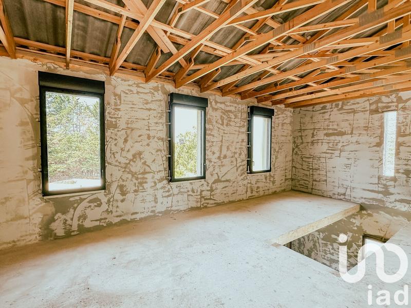 Maison - 83 m² - 4 pièces