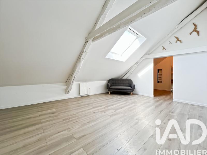 Maison - 211 m² - 8 pièces