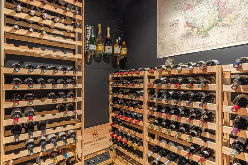 Maison - 271 m² - 8 pièces