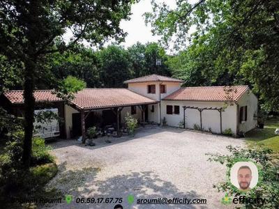 Maison - 145 m² - 5 pièces