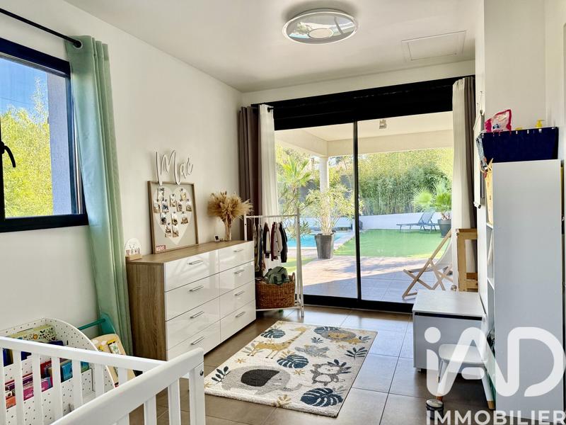 Maison - 95 m² - 4 pièces