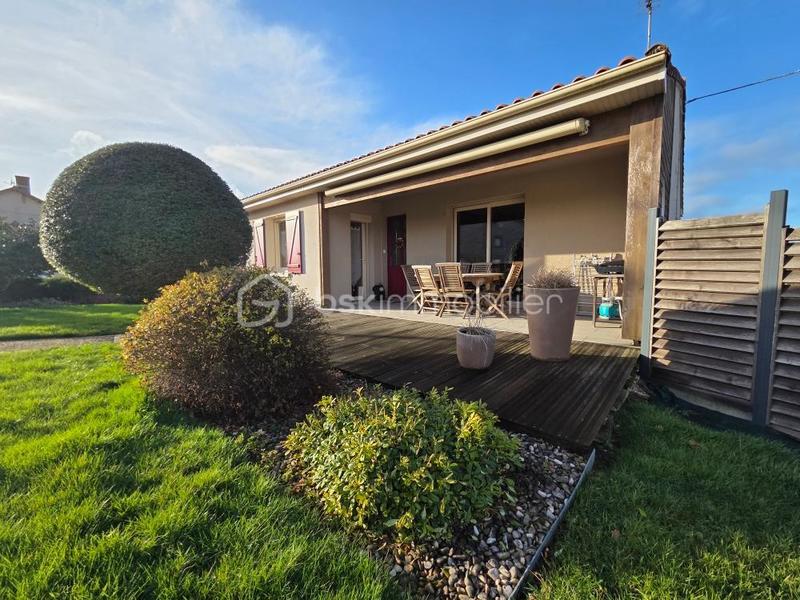 Maison traditionnelle - 116 m² - 6 pièces