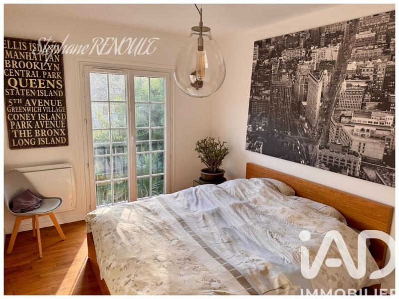 Maison - 218 m² - 6 pièces