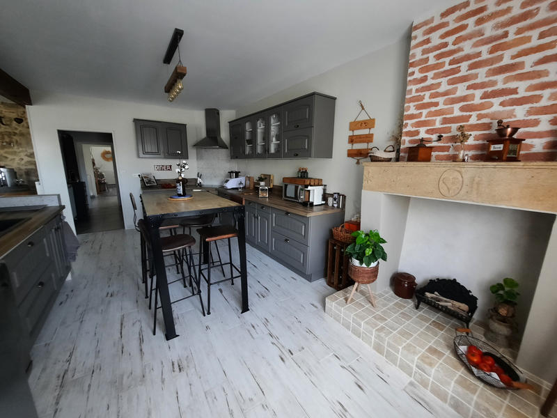 Maison de village - 218 m² - 7 pièces