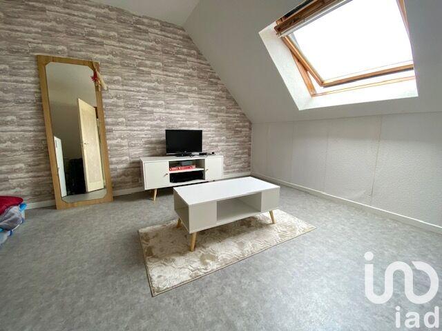 Maison - 96 m² - 6 pièces