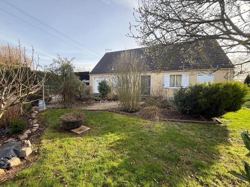 Maison - 105 m² - 5 pièces