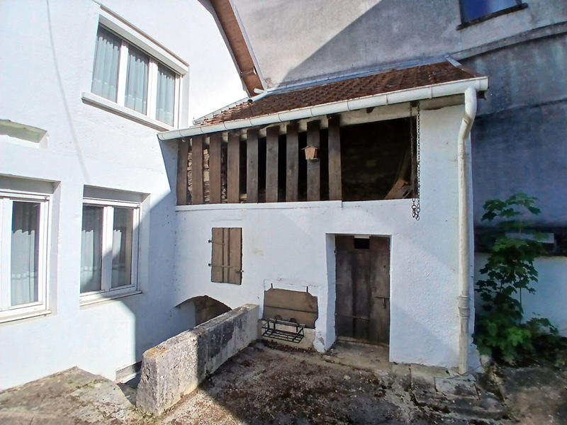 Maison - 149 m² - 7 pièces