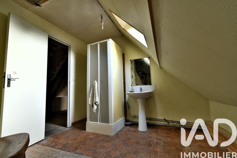 Maison - 102 m² - 6 pièces