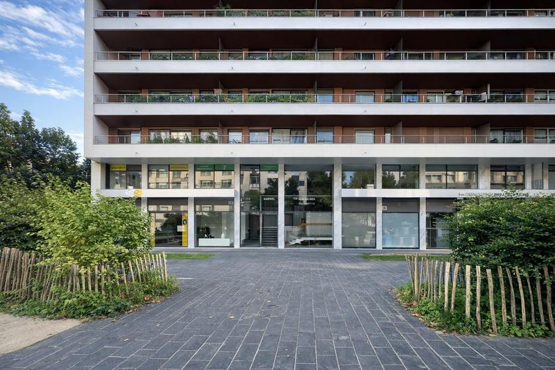 Bureau - 83 m² - 4 pièces