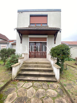 Maison - 79 m² - 4 pièces