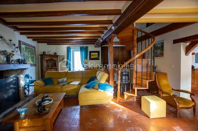 Longère - 337 m² - 12 pièces