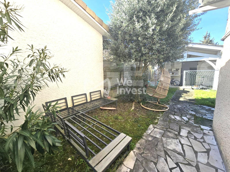 Maison - 90 m² - 4 pièces