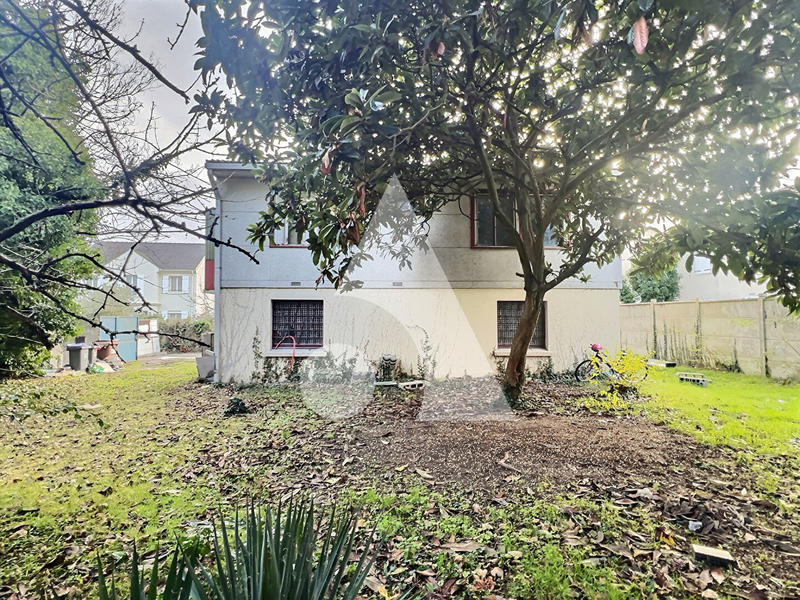 Maison - 139 m² - 4 pièces