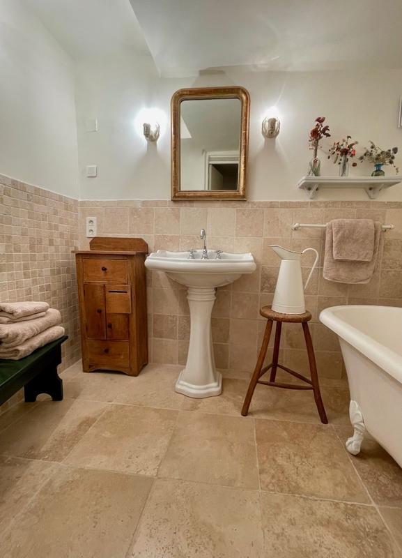 Maison - 205 m² - 7 pièces