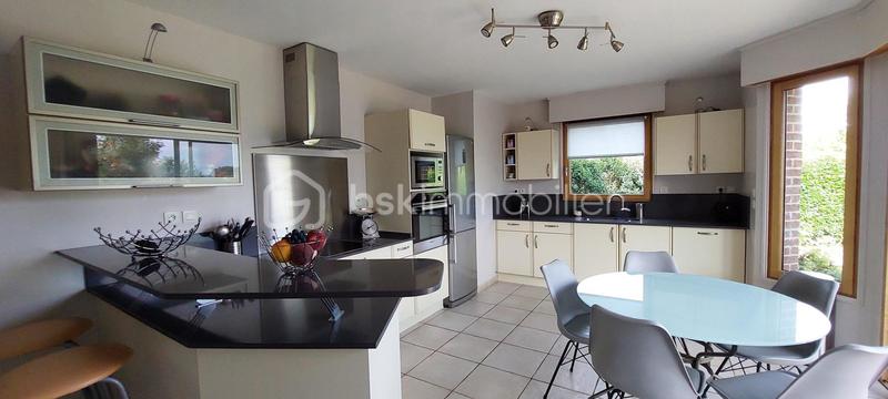 Maison - 160 m² - 6 pièces