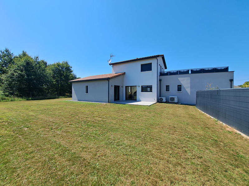 Maison - 114 m² - 5 pièces